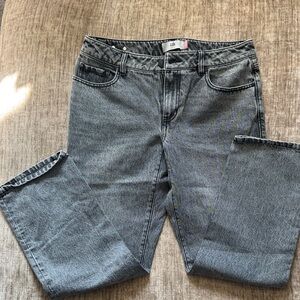 NWOT  Women's Classic Gray Straight Leg Jeans